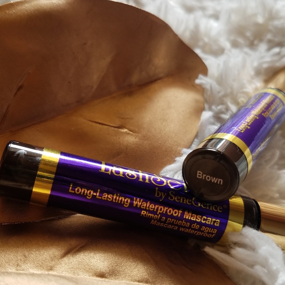Brown SEALED LashSense